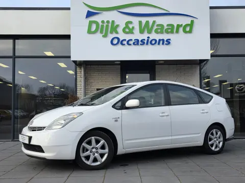 Toyota Prius 1.5 VVT-i Comfort Hybrid Automaat – Zeer zuinig – Lage kosten – Betrouwbaar