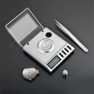 ZEER NAUWKEURIG 0.001g 20g weegschaal ,goud ,zilver