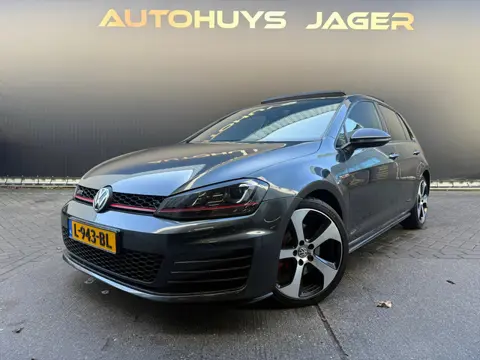 Volkswagen Golf 2.0 TSI GTI Pano Dynaudio Michelin