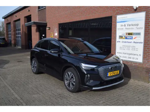 Audi Q4 e-tron 40 Launch edition 77 kWh | Panorama | Leder |