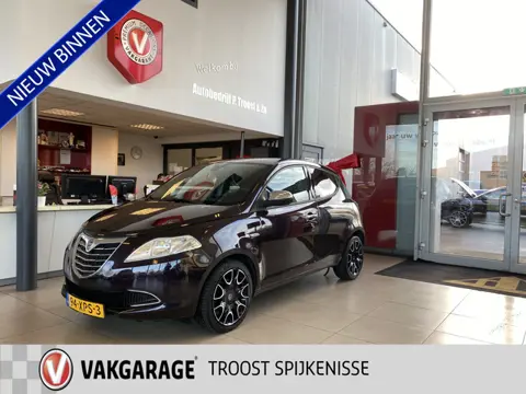 Lancia Ypsilon 0.9 TwinAir Gold,Airco,Cruisecontrol,Elektrischpakket,Parrot Carkit,Achteruitrijsenso