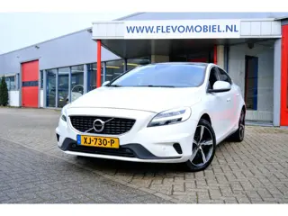 Volvo V40 1.5 T3 Polar+ Sport Aut. Pano|Leder-Alcant|Cam|Navi|LMV