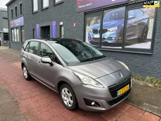 Peugeot 5008 1.6 THP Active 5p. panodak navi nap boekjes