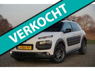 Citroen C4 Cactus 1.2 PureTech Shine AUTOMAAT | Natural White | Camera/Navi/Cruise/PDC - Keurig!