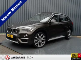 BMW X1 sDrive20i High Executive | Trekhaak afnb. | Panodak | Head Up | Camera | Elk. A-klep | Leder 