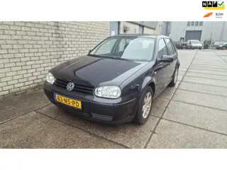 Volkswagen Golf 1.6-16V Ocean Airco Panoramadak