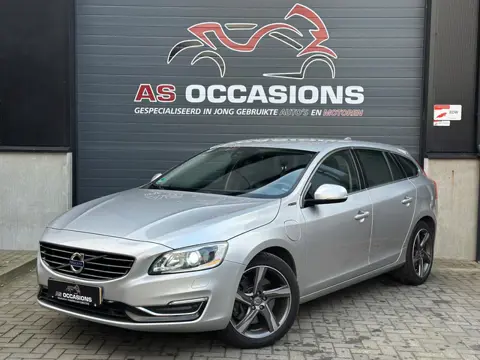 Volvo V60 2.4 D6 AWD Plug-In Hybrid R-Design - Stoel + Stoelvw