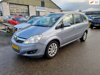 Opel Zafira 2.2 Temptation 7- Pers. NAP!