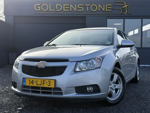 Chevrolet Cruze 1.6 LS Airco,Pdc,Trekhaak,Lm velgen,N.A.P,Weinig km,113pk,Apk tot 05-2027