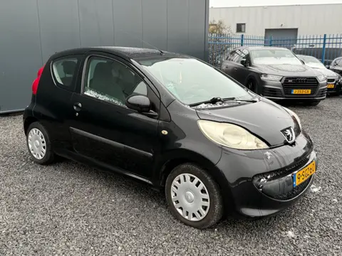 Peugeot 107 1.0-12V XR AIRCO!APK!ZUINIG!KOOPJE!