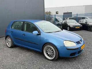 Volkswagen Golf 1.6 FSI Trendline AIRCO!5DEURS!APK2026!BBS!