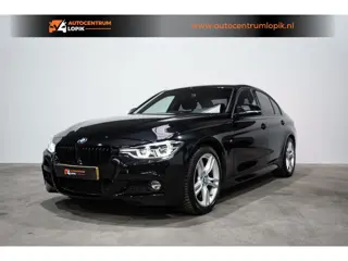 BMW 3-serie 318i M Sport *Apple CarPlay* NAP*Alcantara