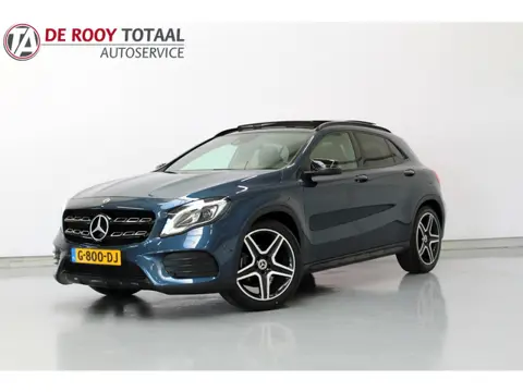 Mercedes-Benz GLA 180 Business Solution AMG Night Upgrade 123PK, RIJKLAAR!! AUTOMAAT | PANORAMADAK |