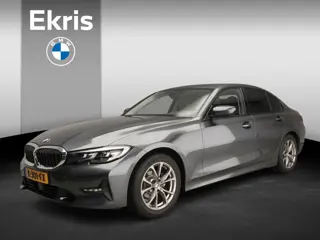 BMW 3 Serie Sedan 318d | LED | Navigatie | Active cruise | Trekhaak | Sportstoelen | DAB | Alu 17 in
