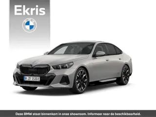 BMW 5 serie 530e M Sport Edition | M Sportpakket Pro | Innovation Pack | Travel Pack | Panoramadak