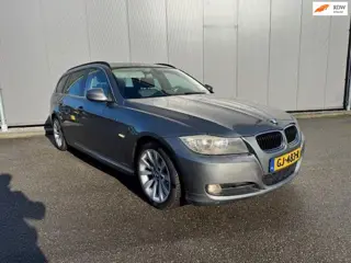 BMW 3-serie Touring 318d Corporate Lease Luxury Line leder navi clima
