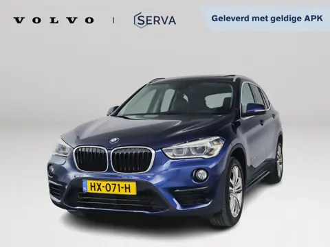 BMW X1 xDrive20i | Panoramadak | Stoelverwarming | Parkeercamera | Trekhaak