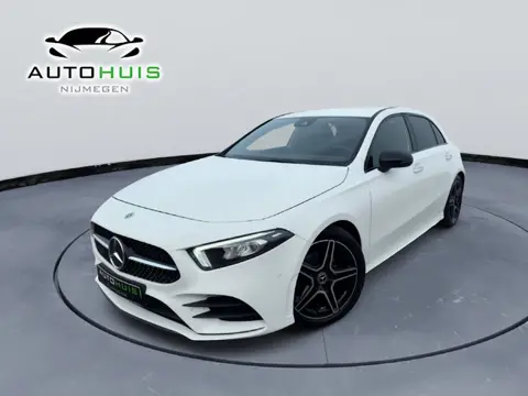 Mercedes-Benz A-klasse Mercedes-Benz A 200 AMG Line Night Package Automaat