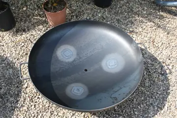 Degelijke vuurschaal 79 cm sterk er stoer met handvaten