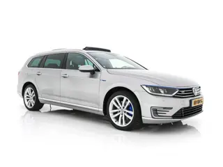 Volkswagen Passat Variant 1.4 TSI GTE Highline Plug-in Aut. *PANO | LEATHER-ALCANTARA | FULL-LED | C