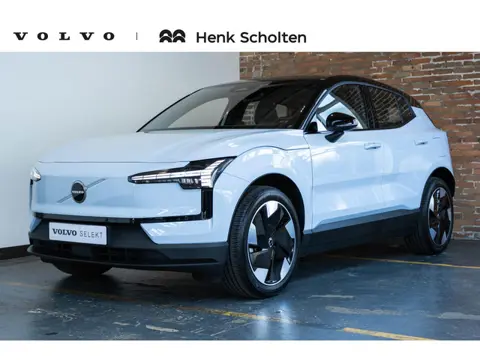Volvo EX30 Single Motor Extended Range Plus 69 kWh | Verwarmde Voorstoelen en Stuurwiel | Warmtepomp