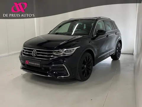 Volkswagen Tiguan 1.4 TSI eHybrid R-Line Business+ Black 245PK IQ.Light Matrix Pano Head Up 20 Inch 