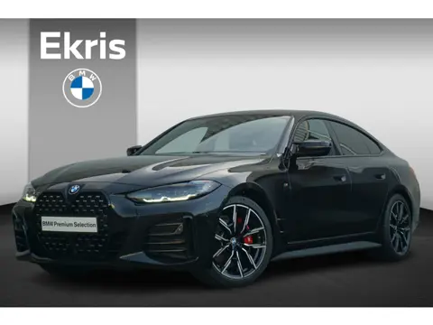 BMW 4 Serie Gran Coupé M440i xDrive M Sportpakket Pro 19'' / HiFi / Elektrisch verstelbare stoelen /