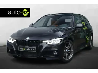 BMW 3-serie Touring 318i M Sport / Panorama / Trekhaak / Camera