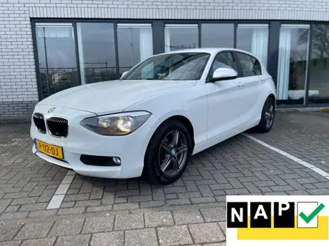 BMW 1-serie 116i Limited Edition Airco Lm Velgen Pdc