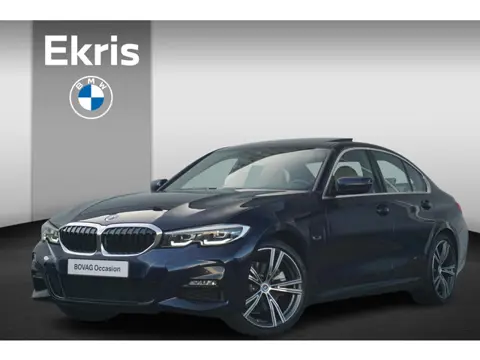 BMW 3 Serie Sedan 320e High Executive M Sportpakket 19'' / Schuif-/kanteldak / Elektrisch verstelbar