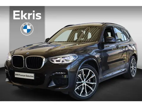 BMW X3 xDrive20i High Executive | M Sportpakket | Glazen panoramadak | Head-Up Display