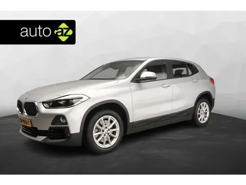 BMW X2 sDrive20i Automaat / Leder / LED / Park assist / Head-up / Alu wielen 17 inch