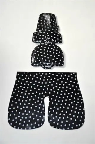 Hippe bekleding voor bobike mini 'Black Polkadot'