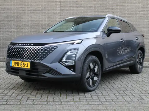 Omoda 5 SHS 1.5 T-GDi Premium SHS, Automaat, Navigatie, Stoel vent., Applecarpl./Andr. Auto, Schuif/