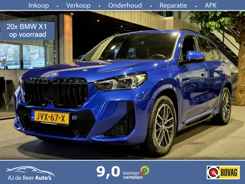BMW X1 xDrive25e High Executive M-Sport | Panorama | HUD | 360 Camera | Stoelverwarming | Carplay/An