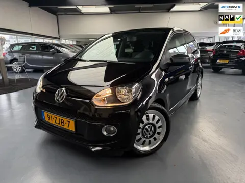 Volkswagen Up! 1.0 high up! BlueMotion Black Edition
