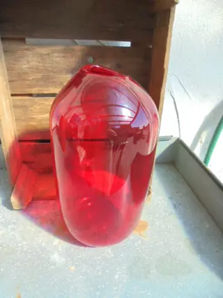 VAAS DESIGN ROOD GLAS 30 CM X 16 DIA NIEUW