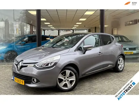 Renault Clio 1.2 120pk AUTOMAAT | CAMERA | PANO DAK | KEYLESS