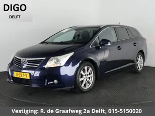 Toyota Avensis Wagon 1.8 VVTi Panoramic Business Special | Panoramadak | Navigatie | 1e eigenaar |