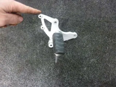 RECHTER SCHETSPLAAT BMW R 1200 ST 2005 - 2009