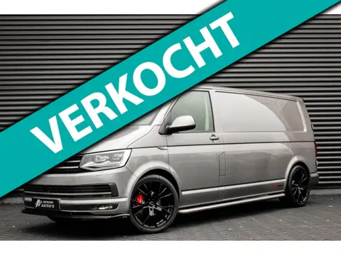 Volkswagen Transporter 2.0 TDI L2H1 150PK / APPLE CARPLAY / VERLAAGD / LEDEREN BEKLEDING / FULL BLAC