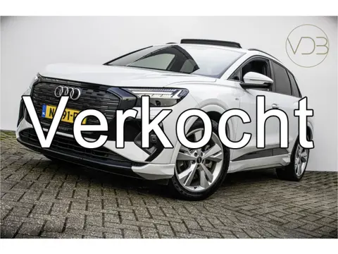 Audi Q4 e-tron 40 SOH 91,4% S-Line Competition 77 kWh PANORAMA CAMERA 1e Eigenaar