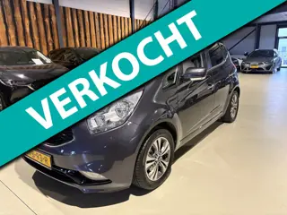 Kia VENGA 1.6 CVVT ExecutiveLine navi, camera, stoelverwarming.