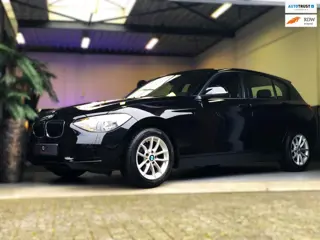 BMW 1-serie 116i Sport 136pk/NAVI/PDC/USB/Stoelverw.