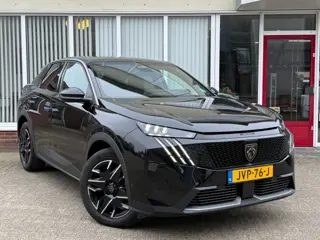 PEUGEOT 3008 1.2 Hybrid 136 GT Automaat I Alcantara I Memory I 360 Camera I Winterpakket