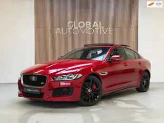 Jaguar XE 3.0 S V6 - SCHUIFDAK - CAMERA - VOORRUIT VERWARMING