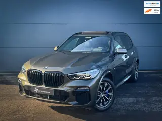 BMW X5 XDrive45e M sport,Pano,HUD,Luchtvering,Display key,ACC, Leder,Lane assist,Digital Key