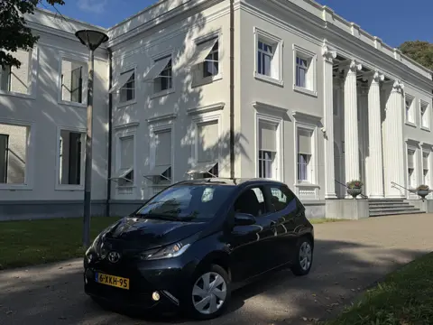 Toyota Aygo 1.0 VVT-i 1:30!, NIEUW MODEL, CAMERA, NAVI