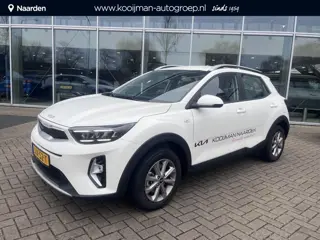 Kia Stonic 1.0 T-GDi MHEV DynamicLine | Achteruitrijcamera | Parkeersensoren | Navi | Lmv | DEMO VOO