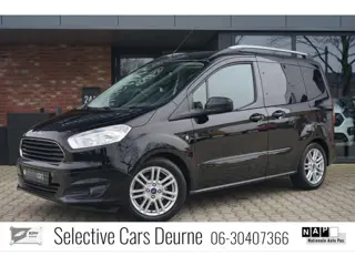 Ford Tourneo Courier 1.0 EcoBoost 75kW Titanium , 5-zitter, Trekhaak, 1e eigenaar.